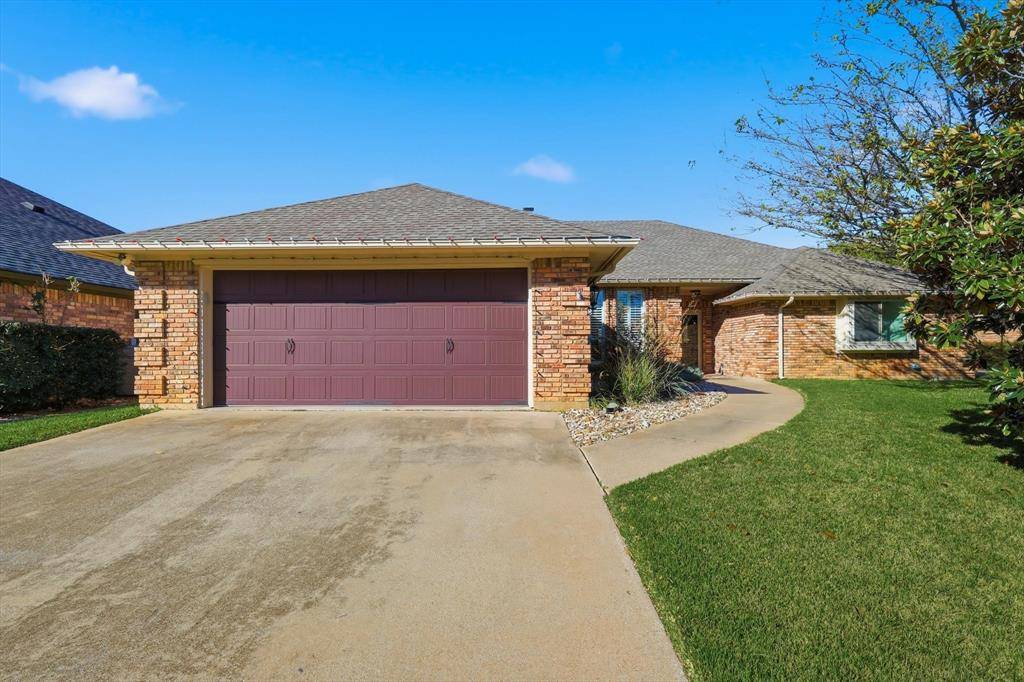Bedford, TX 76021,3721 Fieldcrest Lane