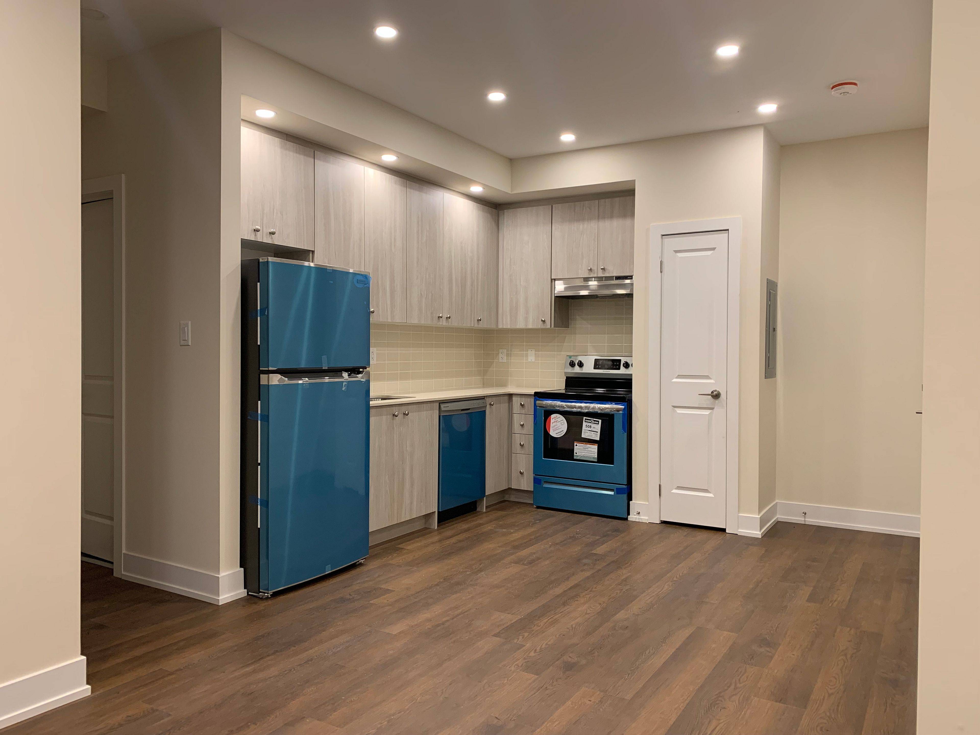 Richmond Hill, ON L4E 3K2,1 Bond CRES #272