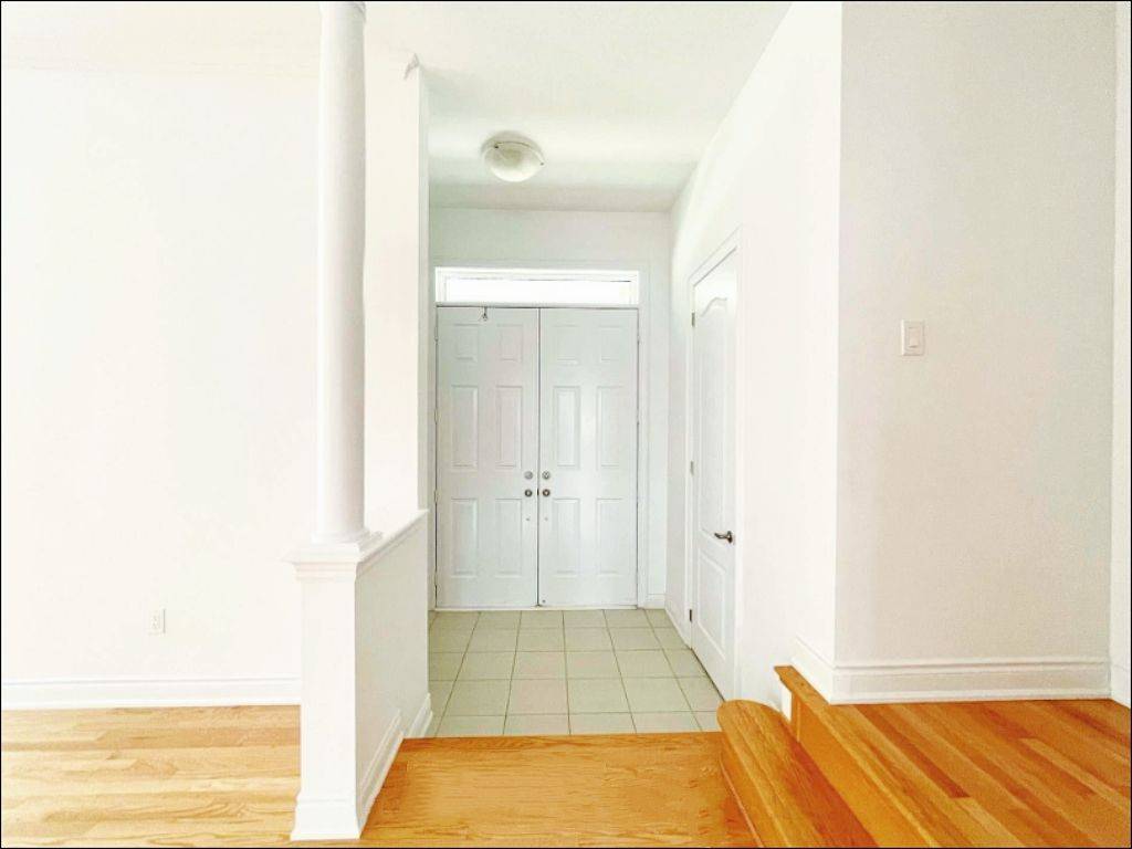 Richmond Hill, ON L4E 0E4,185 Paradelle DR