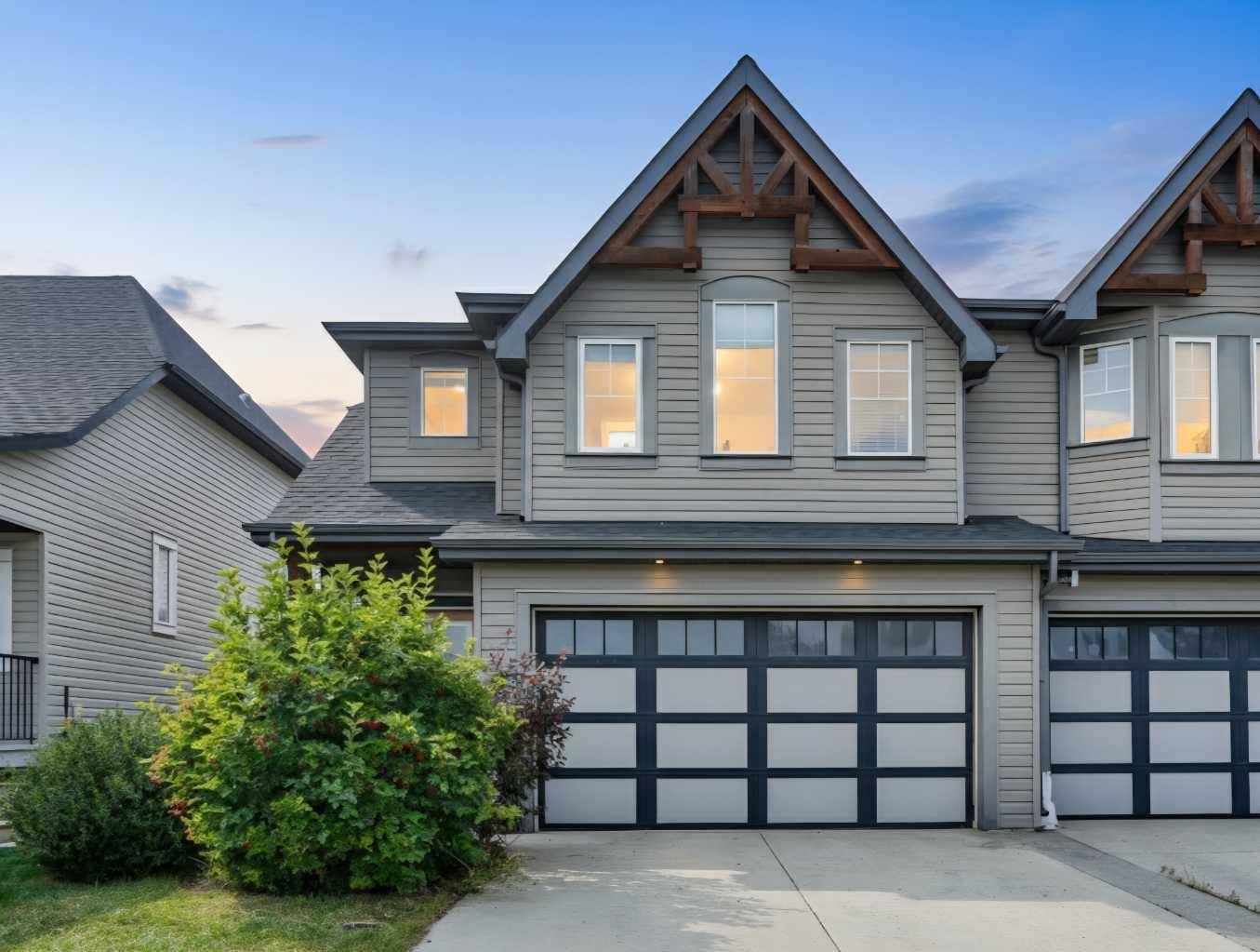 Chestermere, AB T1X0N6,157 Rainbow Falls BLVD