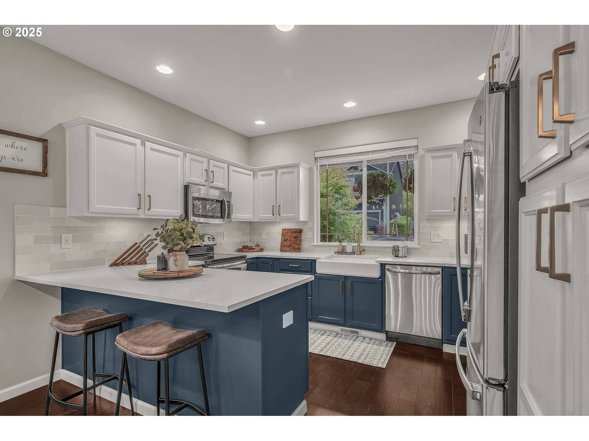 St Helens, OR 97051,35120 BURT RD