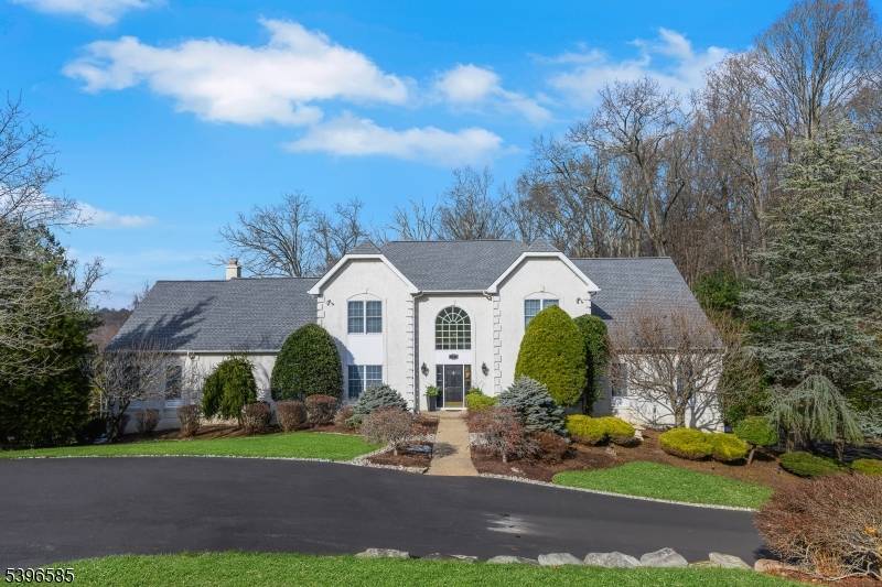 Denville Twp., NJ 07834,15 Skytop Dr
