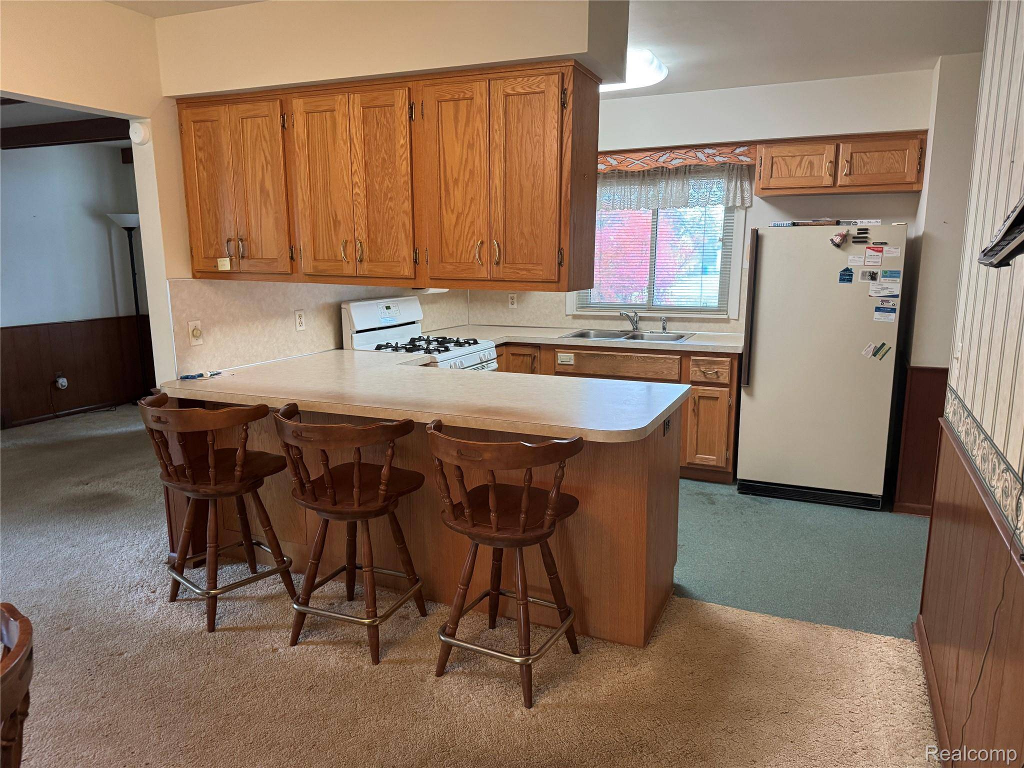 Flint, MI 48507,5374 Torrey RD