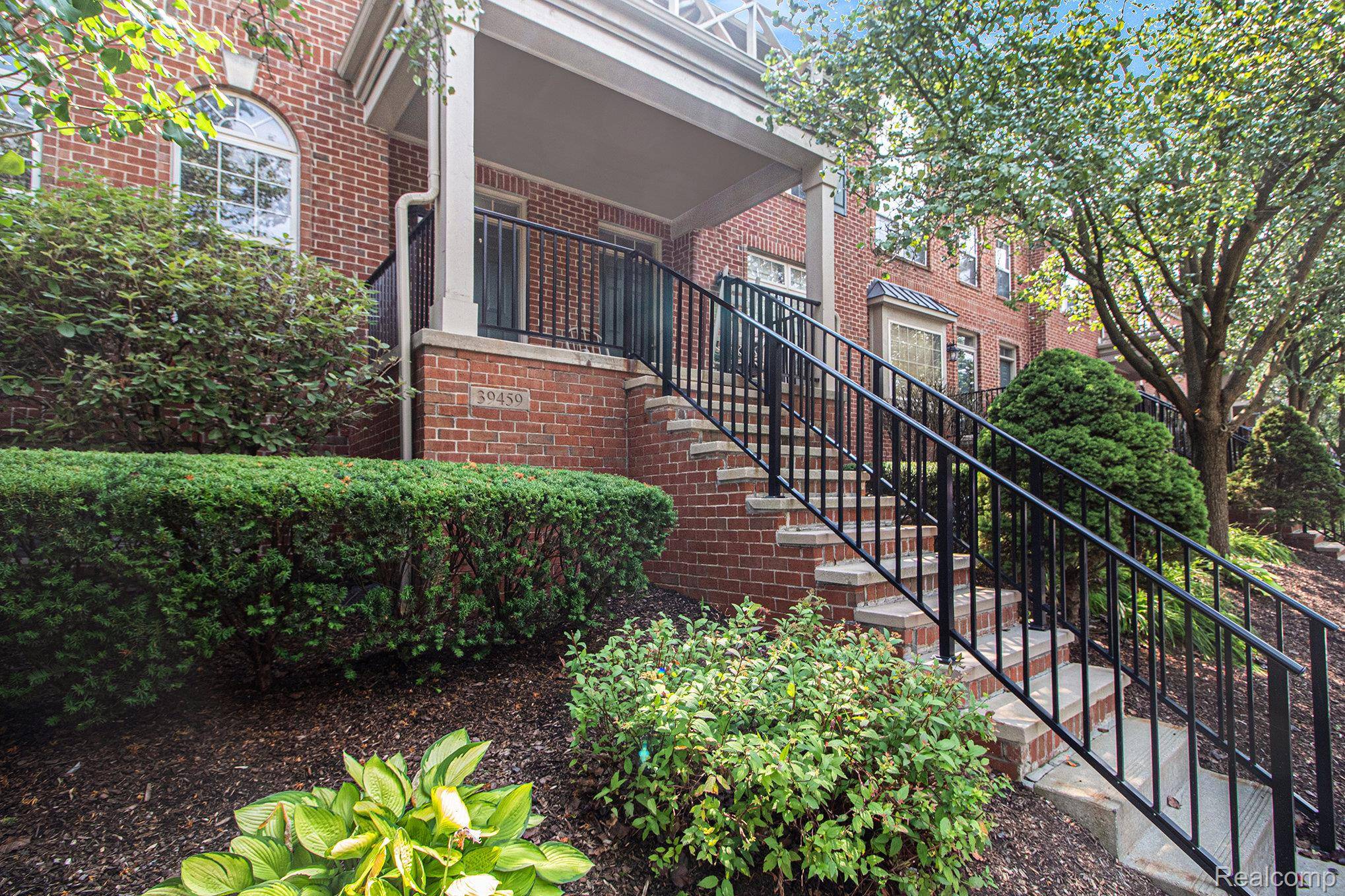 Northville, MI 48168,39459 Springwater DR #48