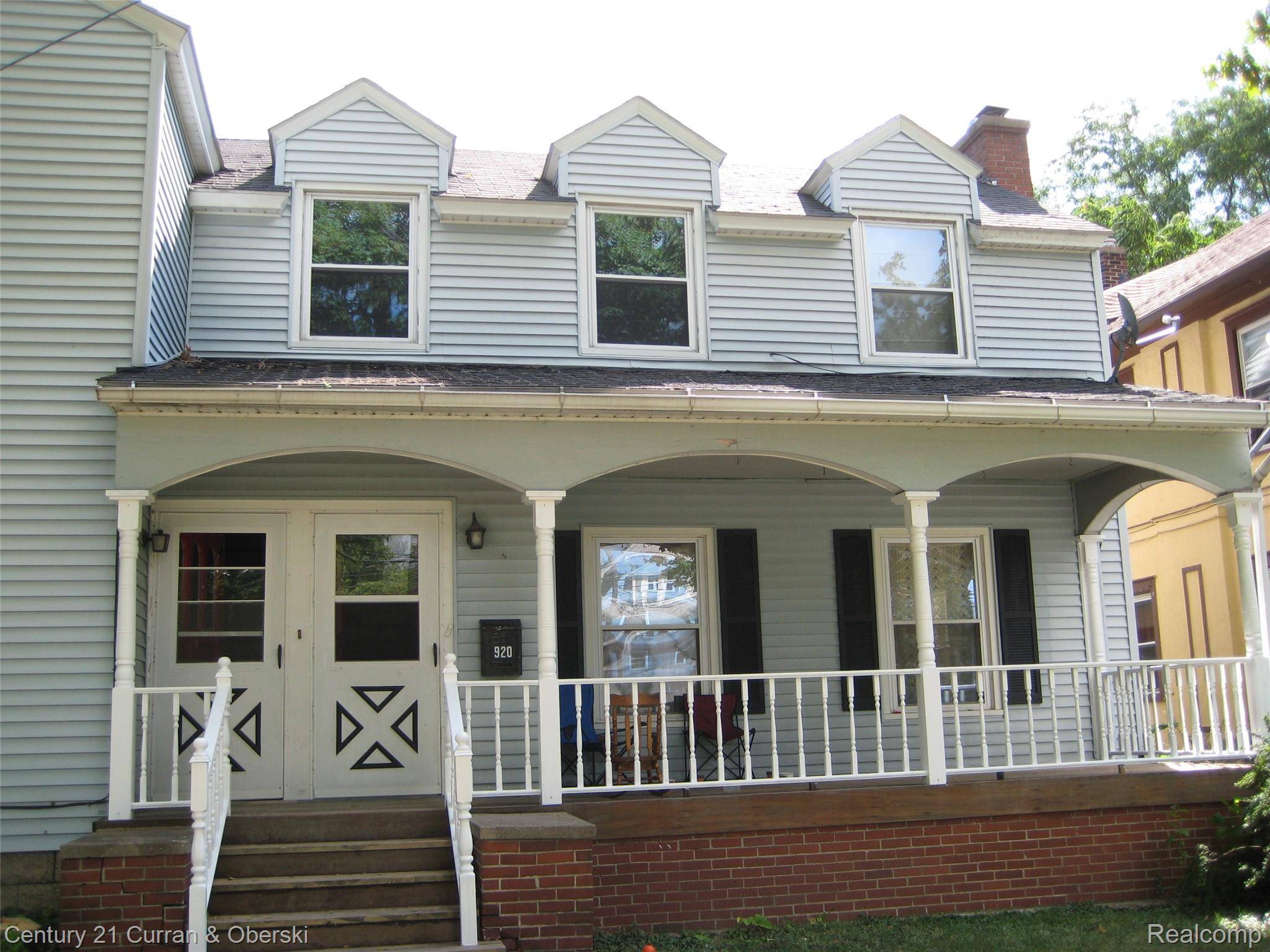 Lansing, MI 48906,920 N Capitol AVE