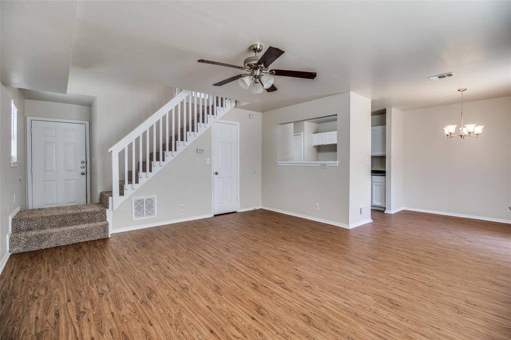 Sherman, TX 75090,913 N Brents Avenue