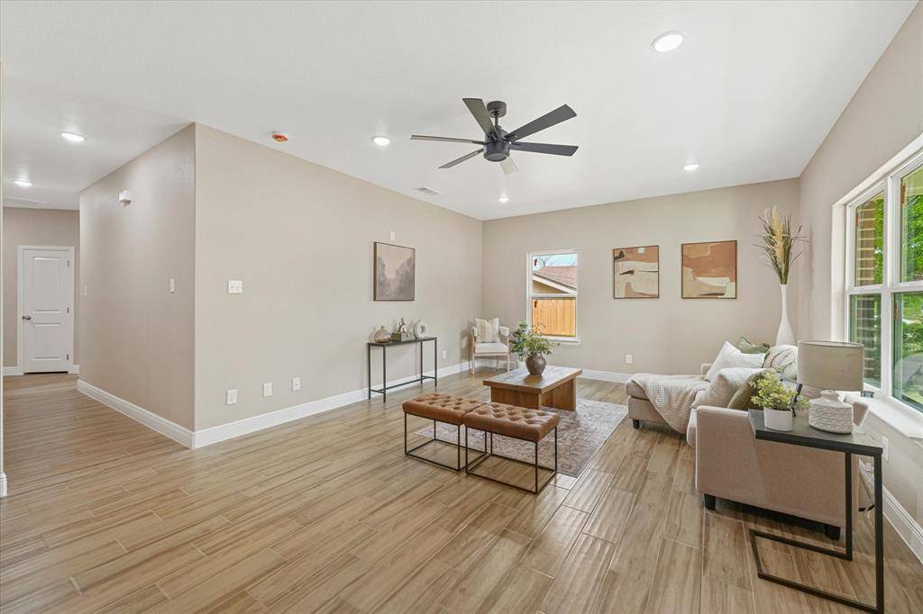 Fort Worth, TX 76106,3105 N Pecan Street