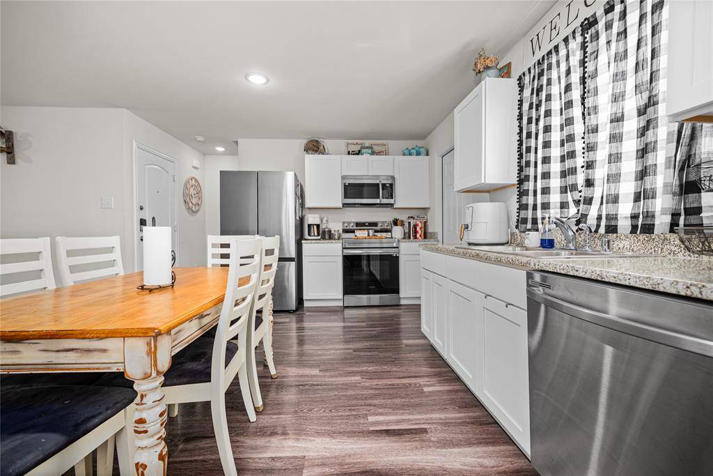 Mabank, TX 75147,452 Bobbie Street