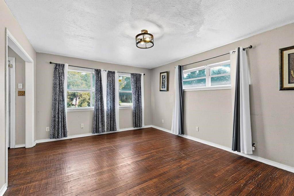 Mesquite, TX 75149,1029 S Bryan Street