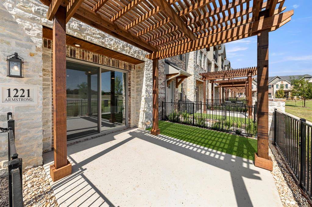 The Colony, TX 75056,1221 Armstrong