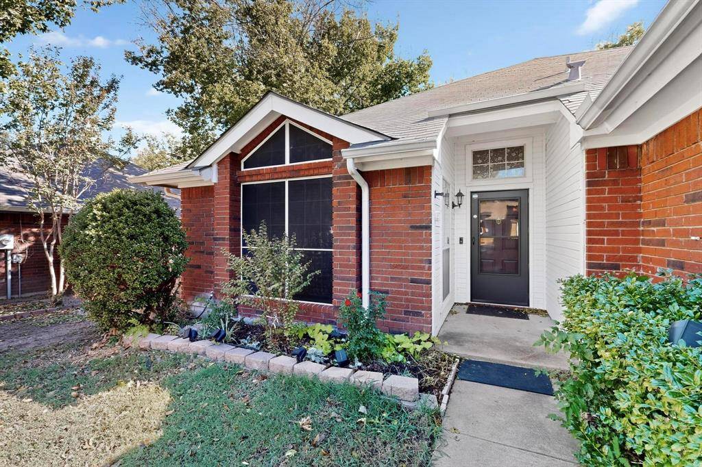 Saginaw, TX 76179,821 Parkwest Boulevard