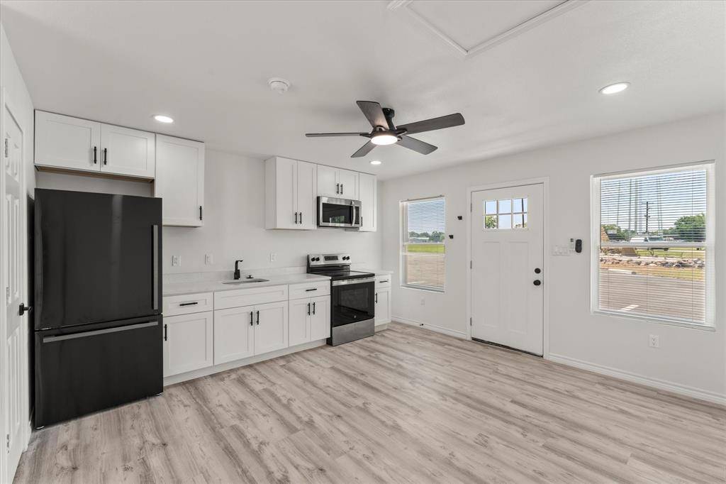 Tool, TX 75143,900 S Tool #12