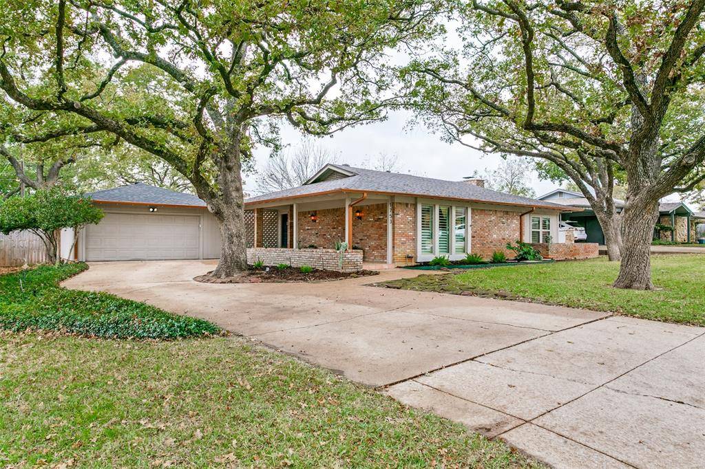 Hurst, TX 76054,1753 Cynthia Lane