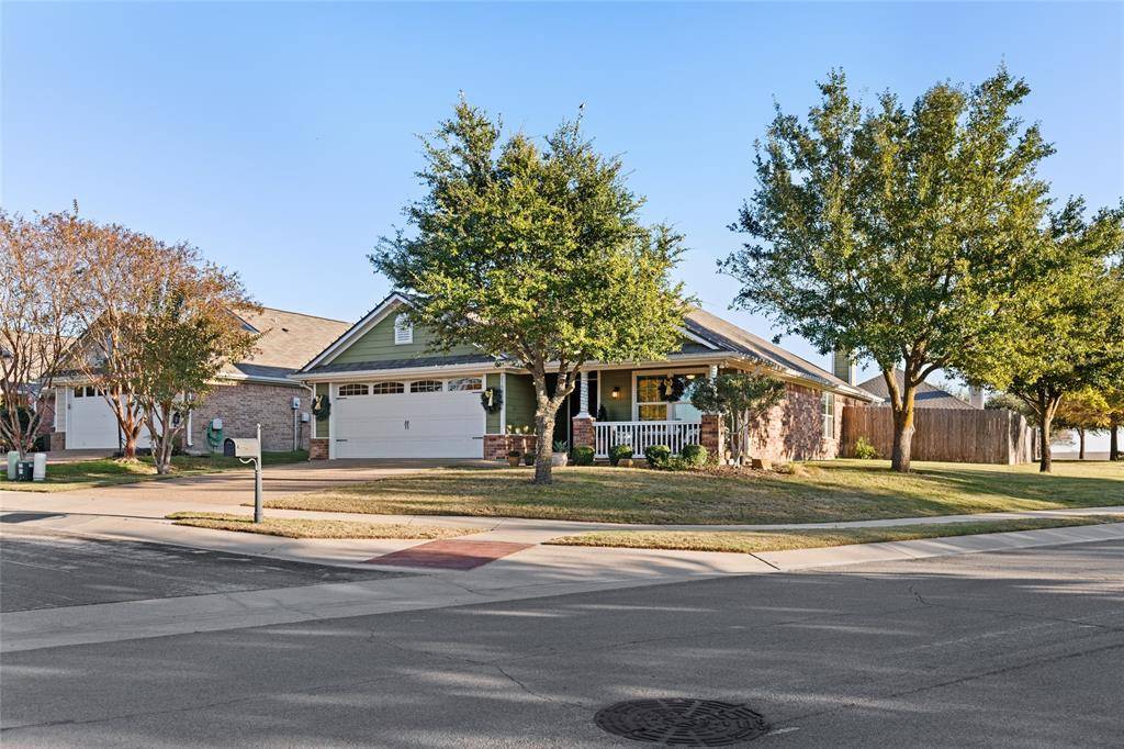 Robinson, TX 76706,2565 Paddock Lane