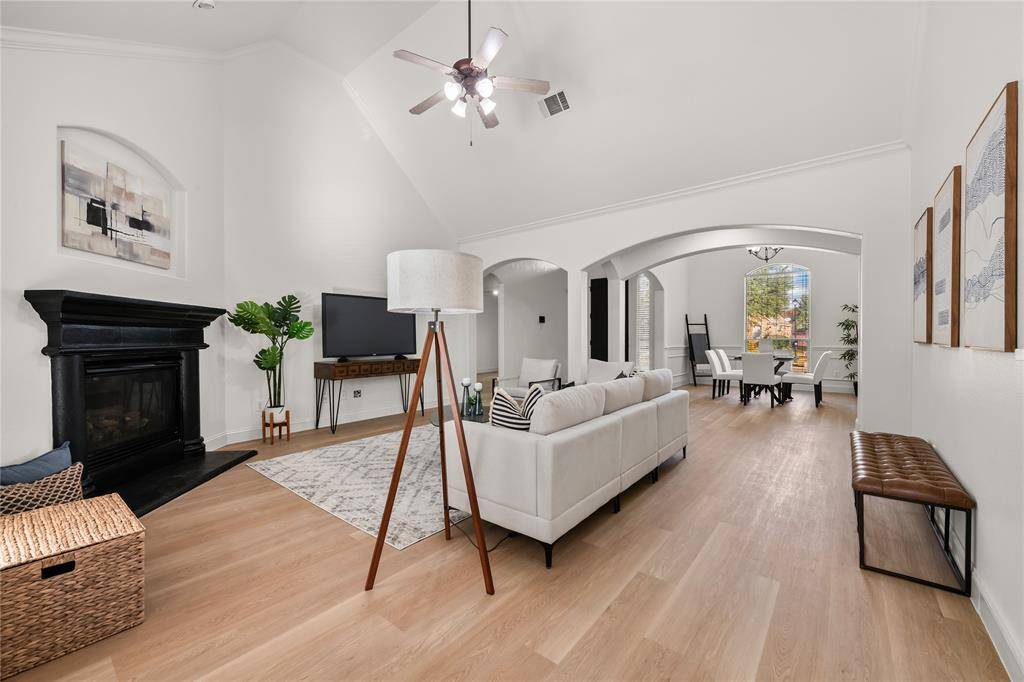 Desoto, TX 75115,1404 Mossy Ridge