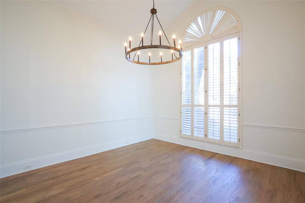 Dallas, TX 75287,5104 Lincolnshire Court