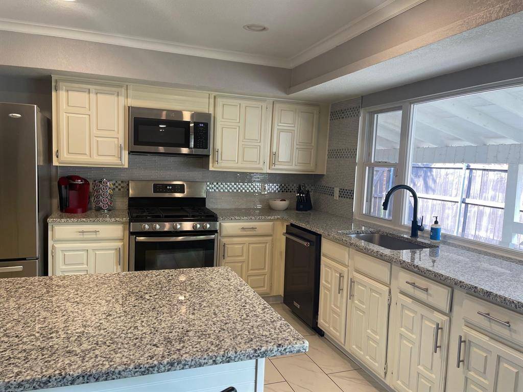 Dallas, TX 75228,8508 Londonderry Lane