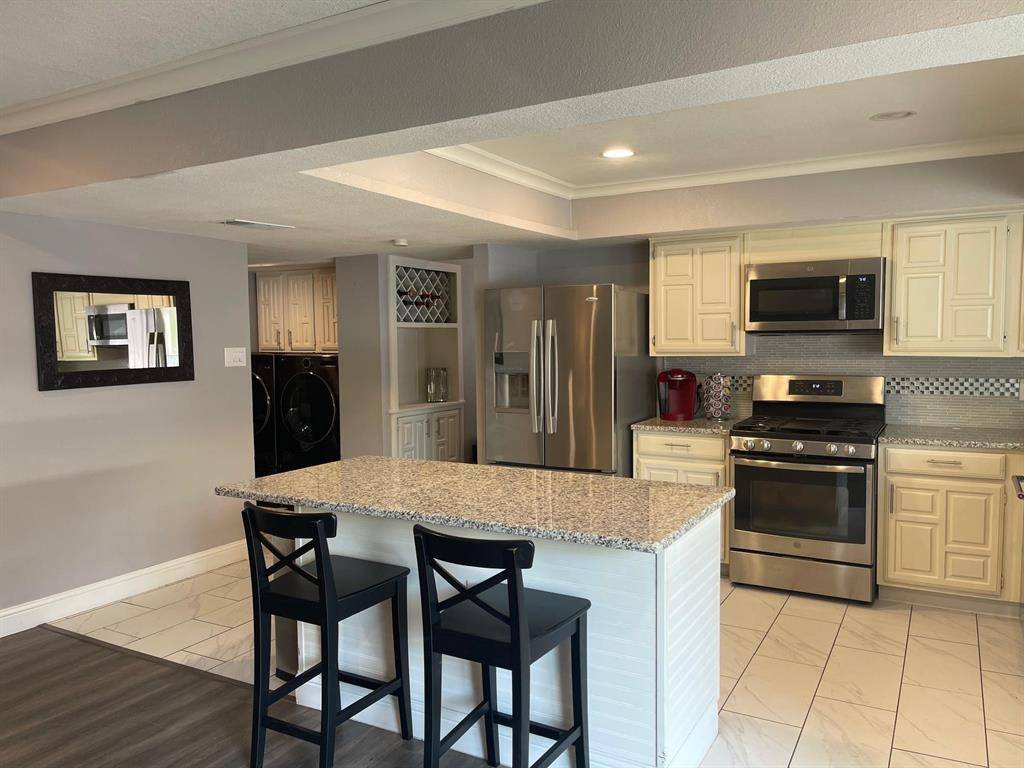 Dallas, TX 75228,8508 Londonderry Lane