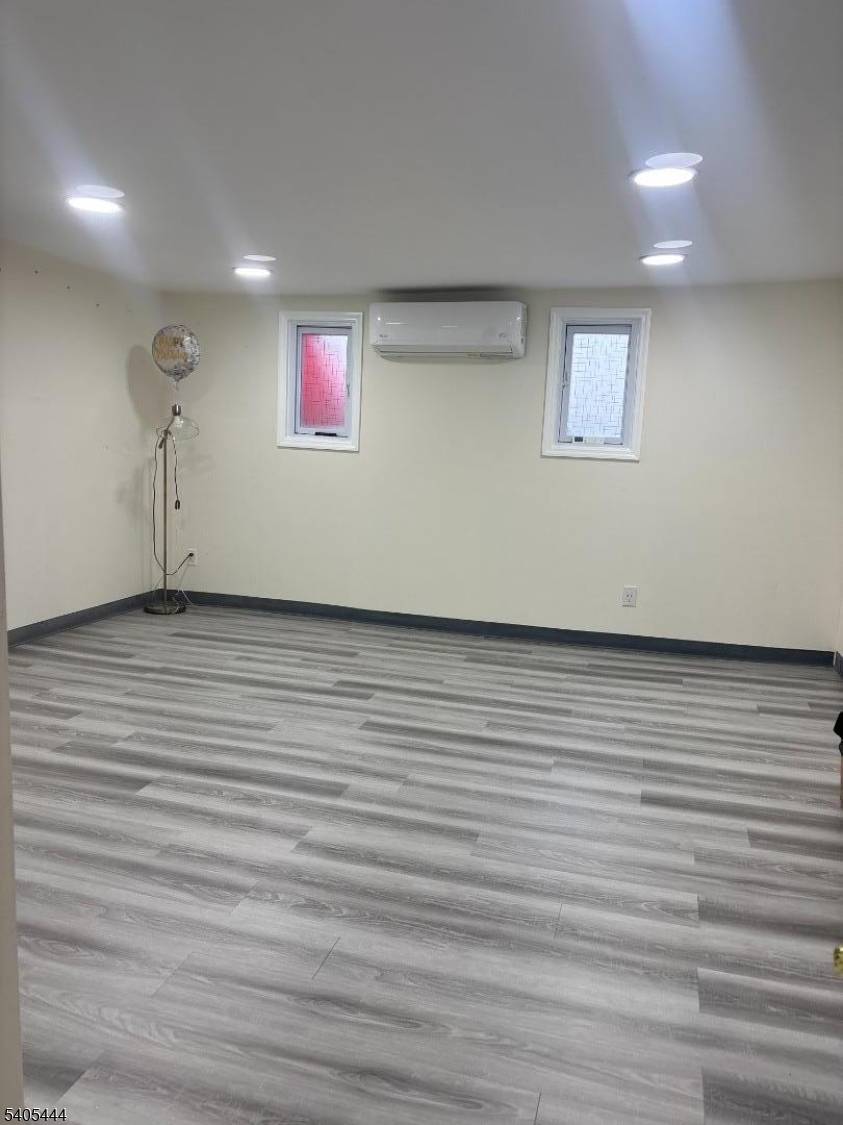 Little Falls Twp., NJ 07424,1 Notch Rd