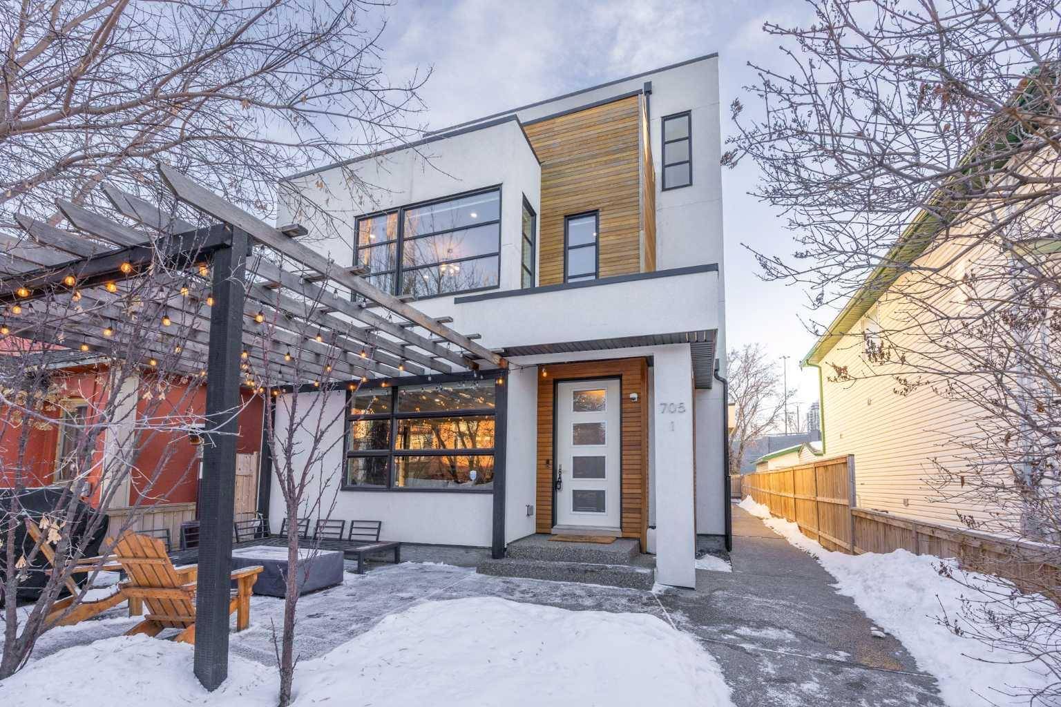 Calgary, AB T2E 4Z9,705 Mcdougall RD NE #1