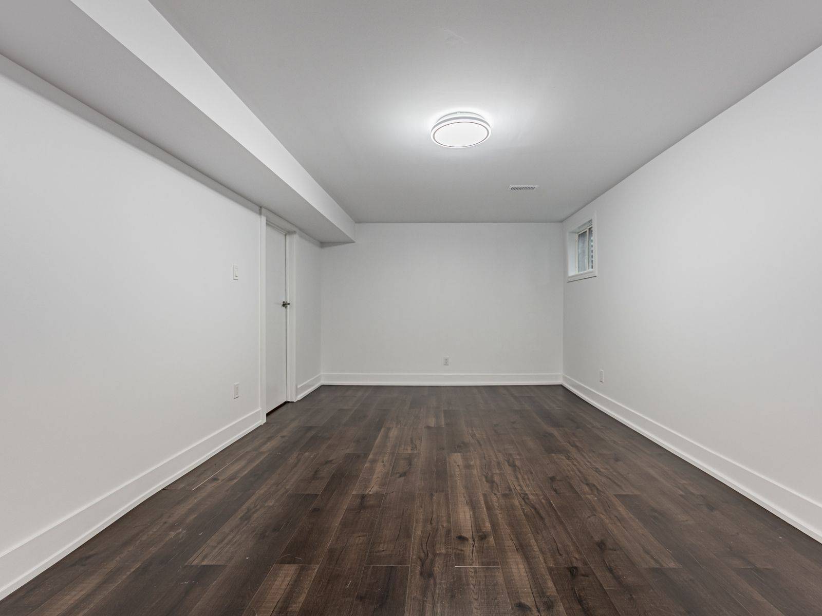 Toronto C15, ON M2J 2W9,157 Angus DR #Basement