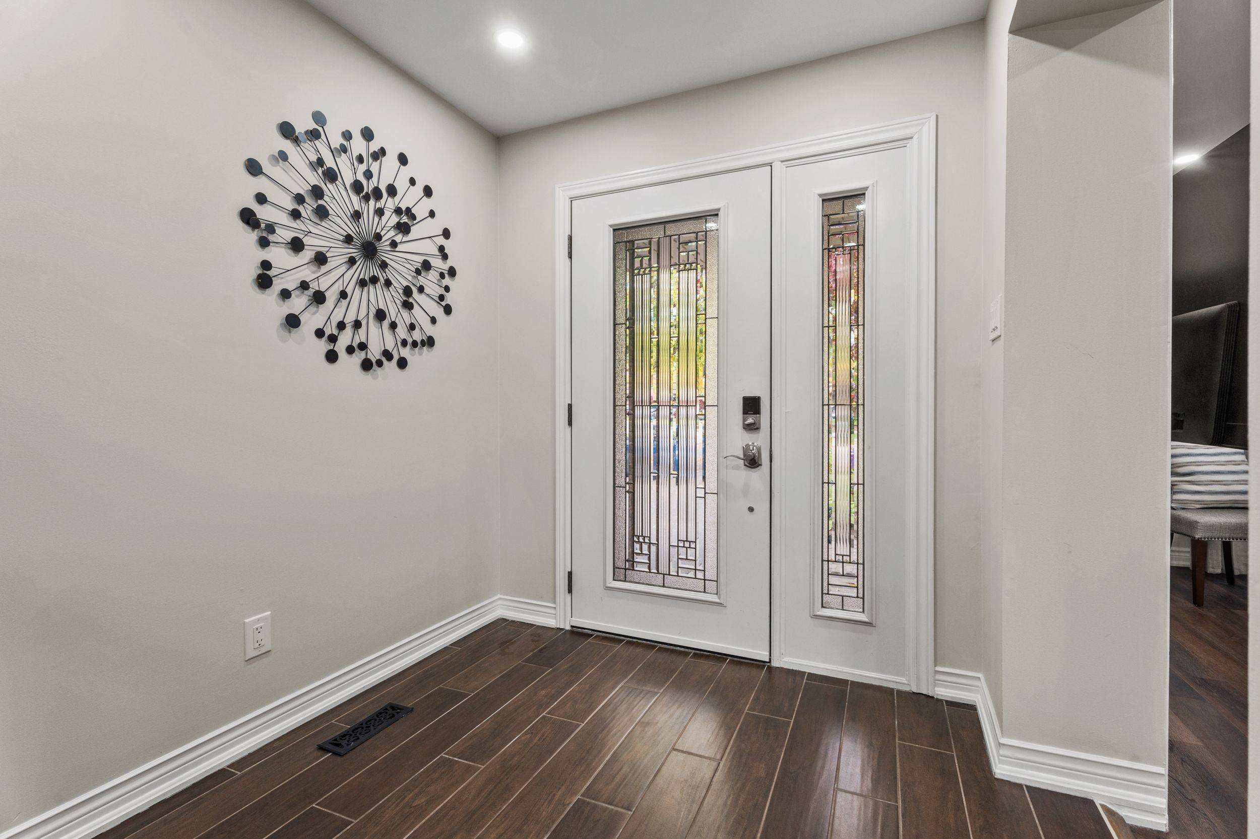 Whitby, ON L1N 6M7,15 Langmaid CT