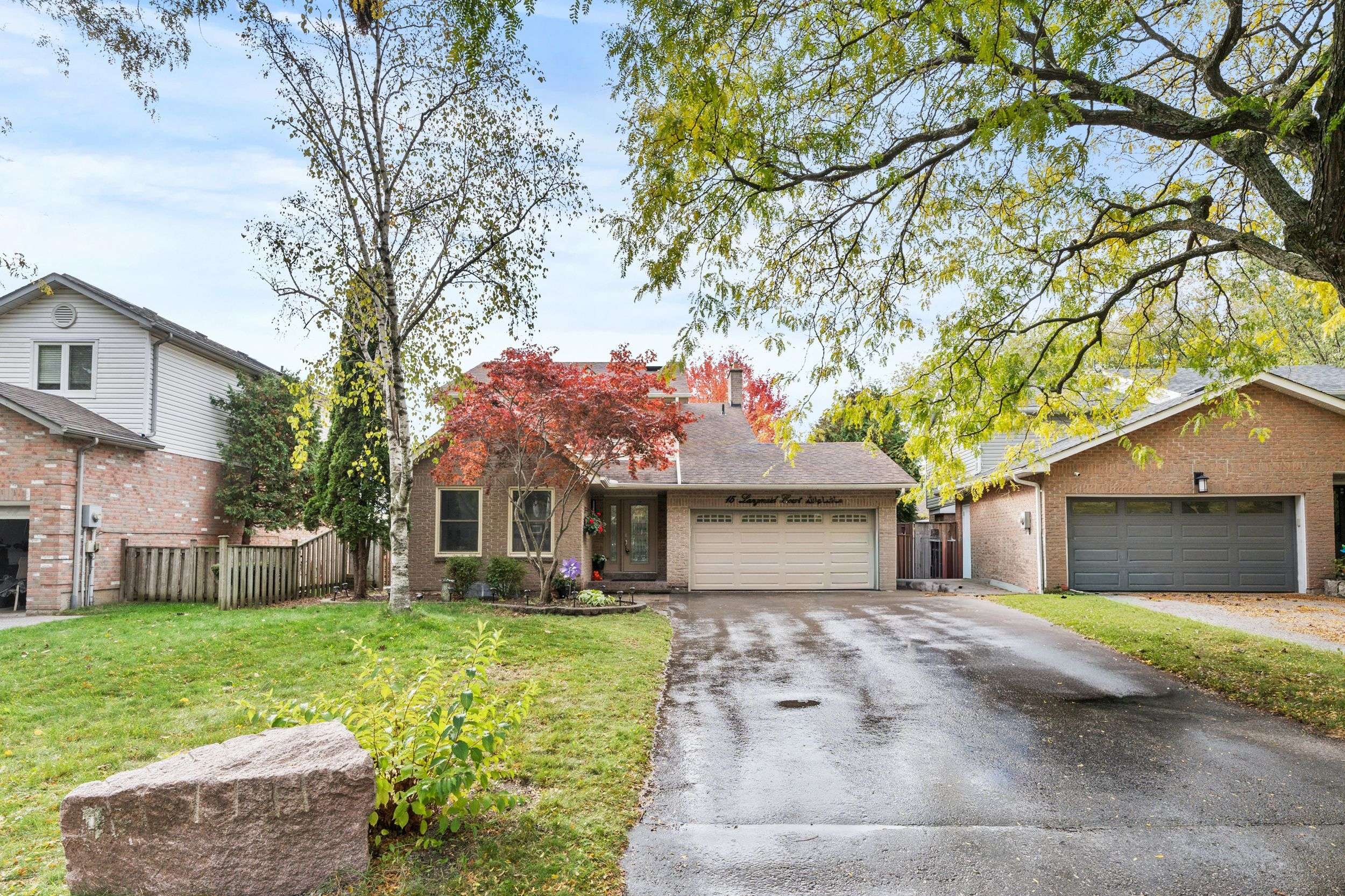 Whitby, ON L1N 6M7,15 Langmaid CT