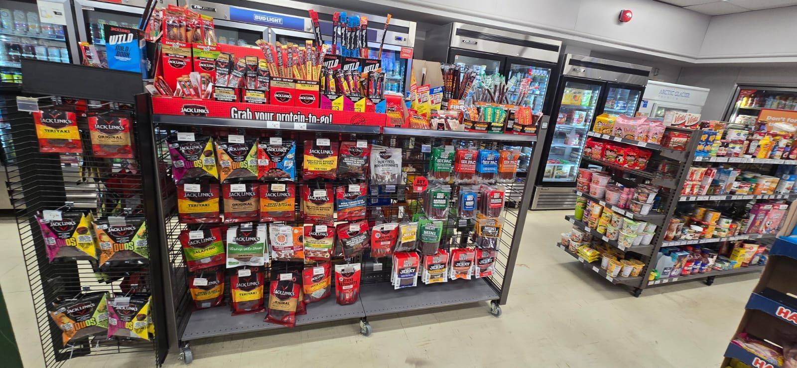 Vaughan, ON L4J 7L2,800 Steeles AVE W #A01