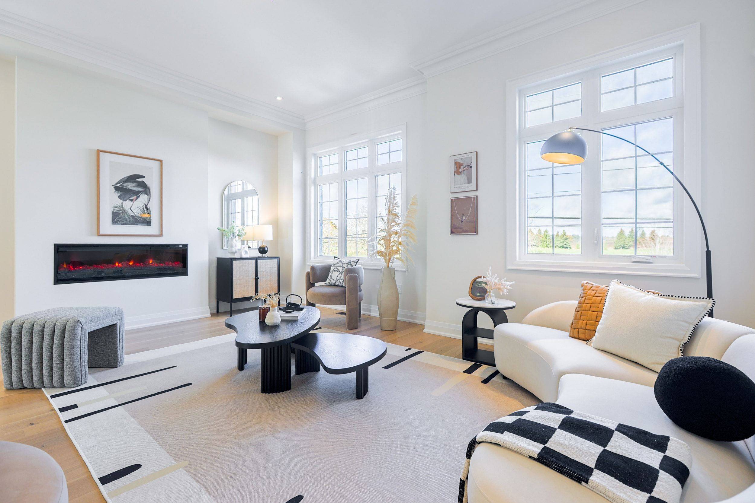 Markham, ON L6C 3L5,4267 Major Mackenzie DR E