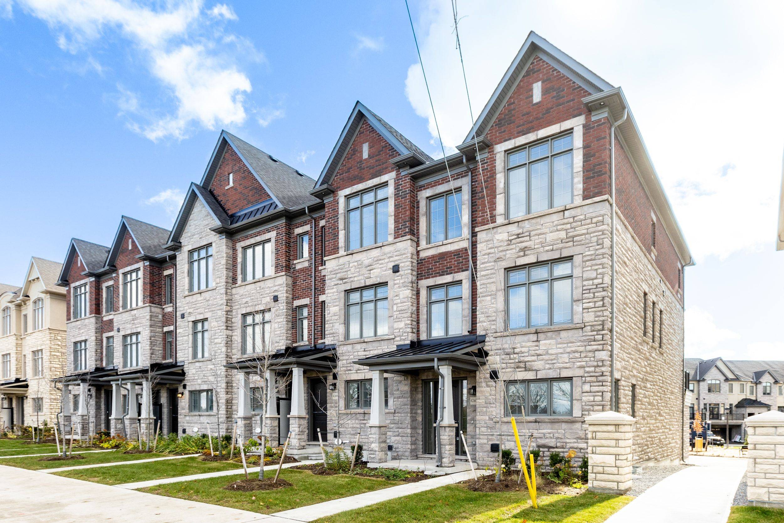 Markham, ON L6C 3L5,4267 Major Mackenzie DR E