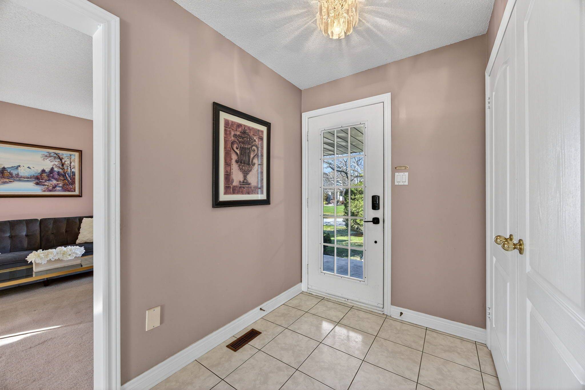 Caledon, ON L7C 1B1,31 Gardenia WAY