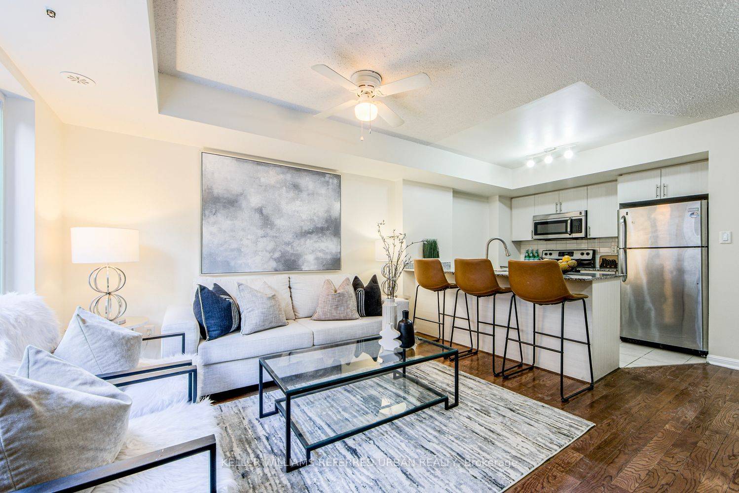 Toronto W02, ON M6H 0B7,11 Foundry AVE #132