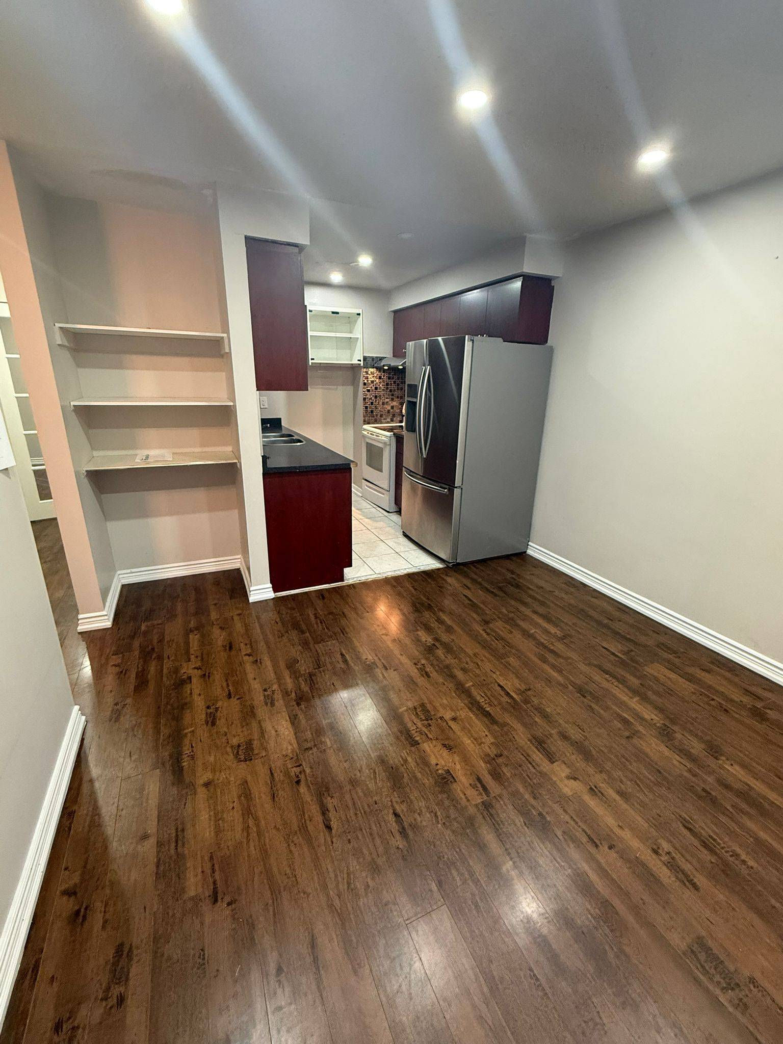 Brampton, ON L6T 3Z4,4 Carleton PL