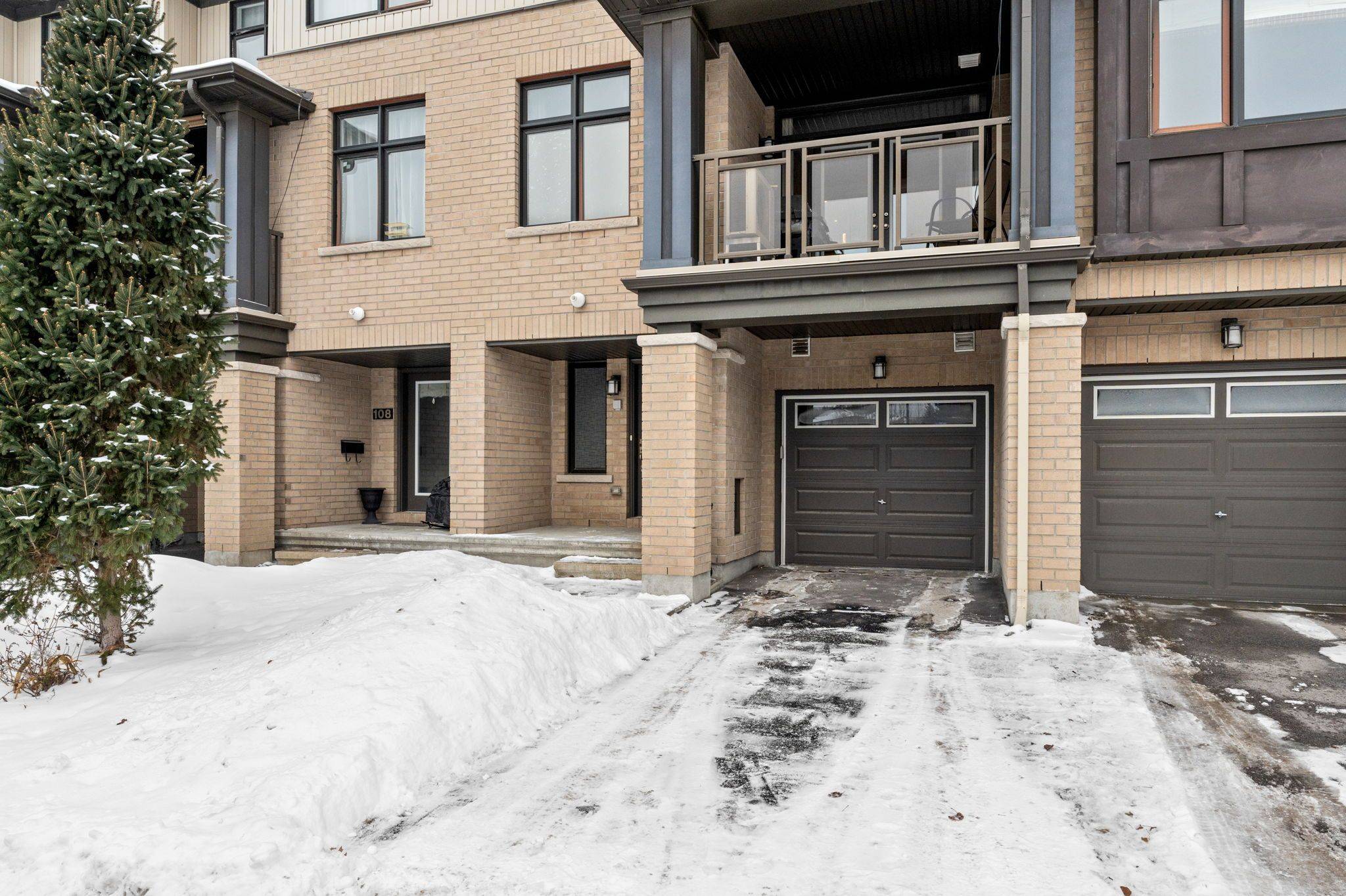 Blossom Park - Airport And Area, ON K4M 0G9,110 Stockholm Private