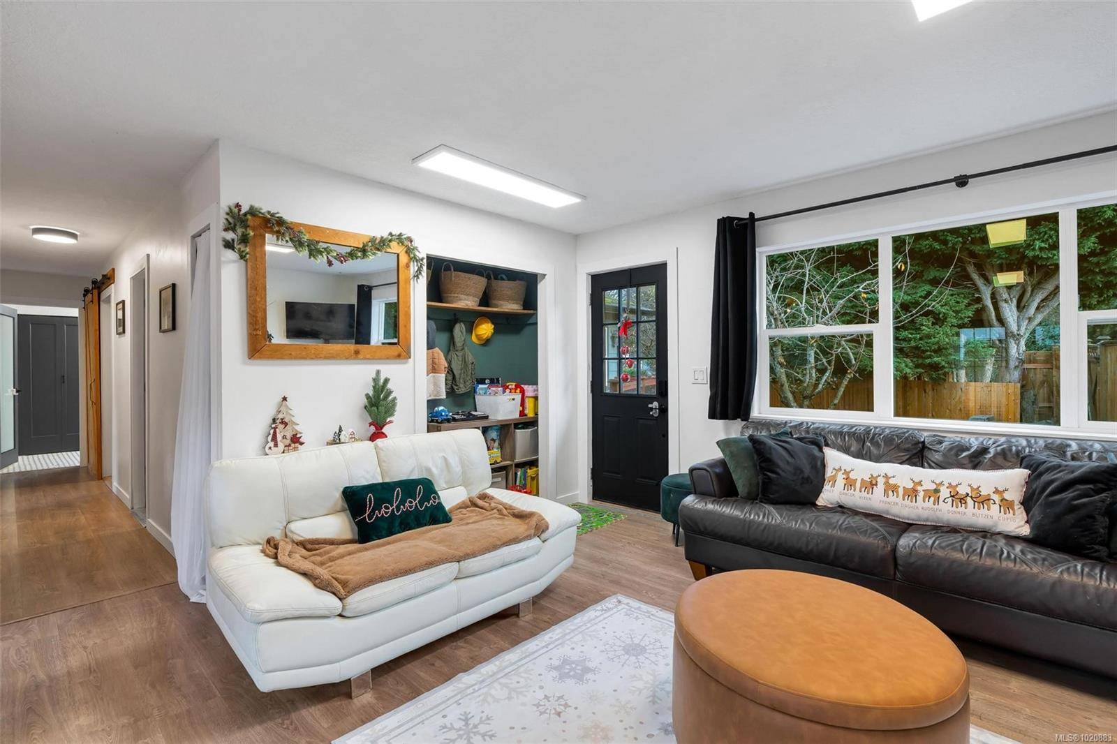 Colwood, BC V9B 1X1,2260 Sooke Rd