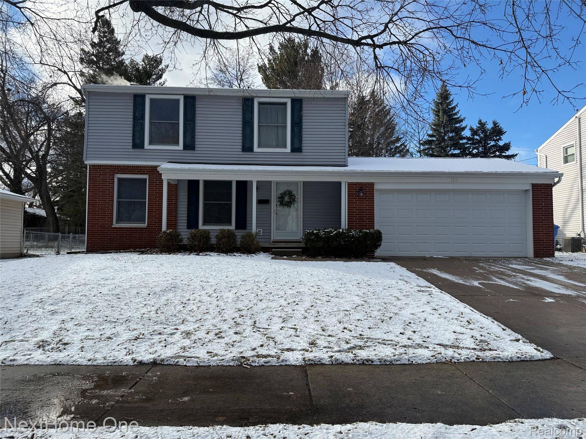 Lansing, MI 48912,1601 N Fairview AVE