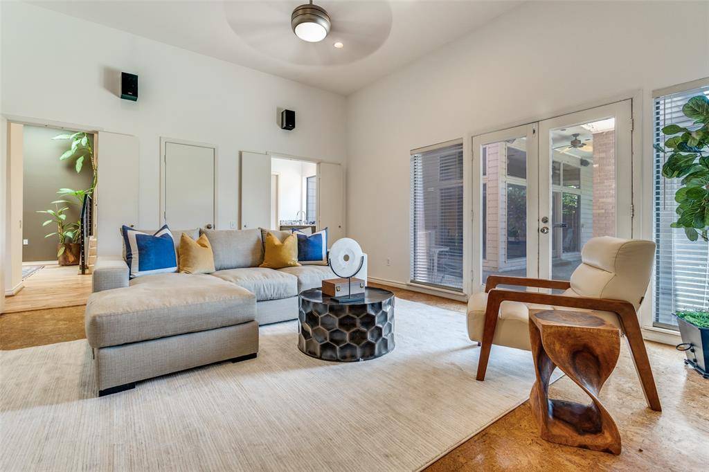 Dallas, TX 75230,10661 Pagewood Drive