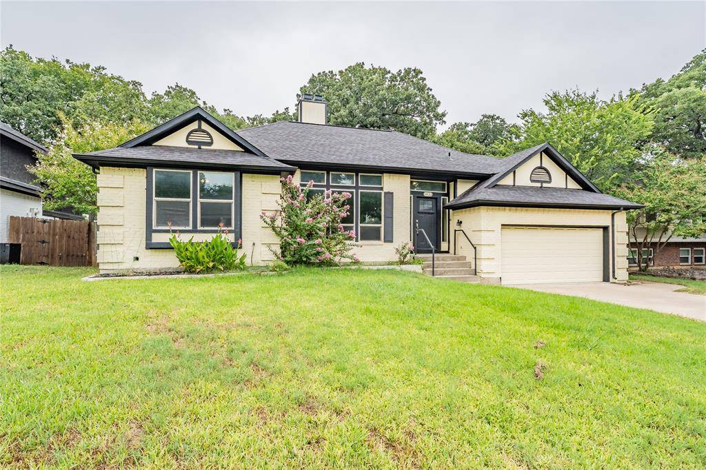 North Richland Hills, TX 76182,6833 Parkwood Drive