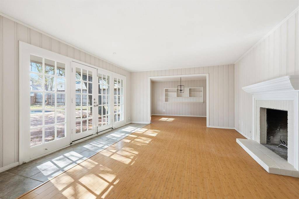 Dallas, TX 75225,6838 Lupton Drive