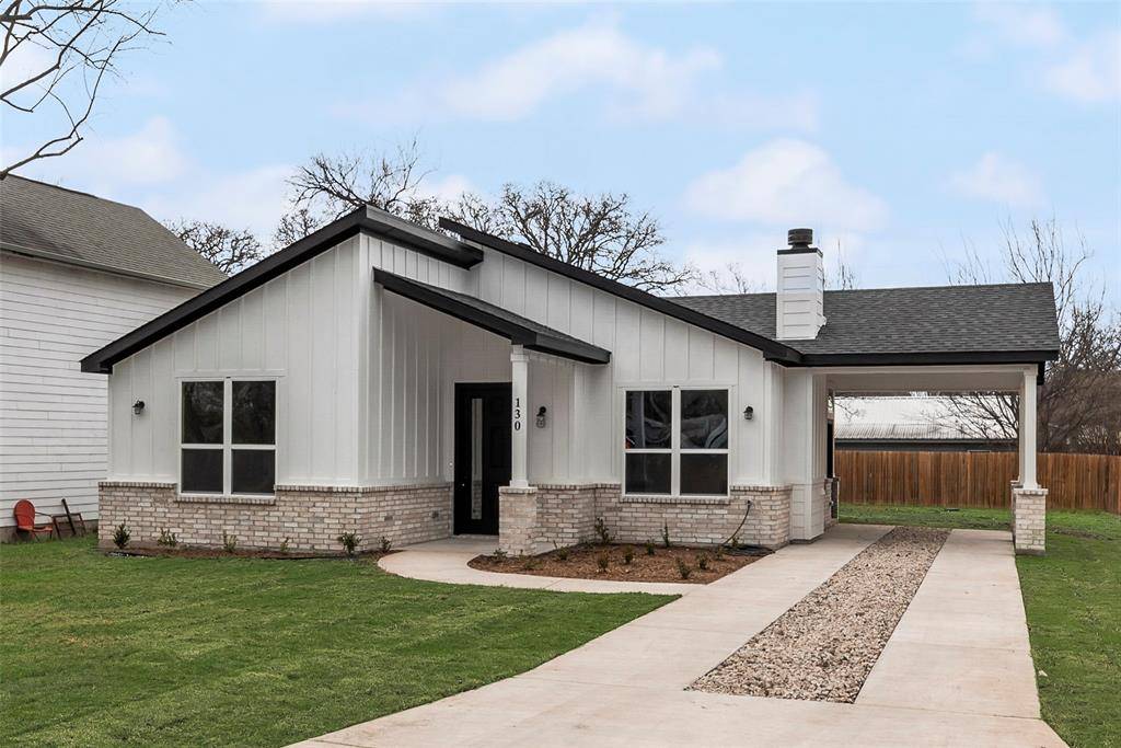 East Tawakoni, TX 75472,130 Pierson Crossing