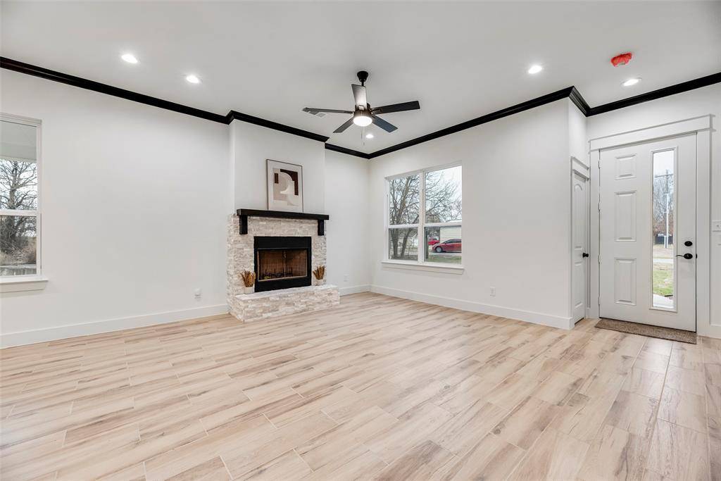 East Tawakoni, TX 75472,130 Pierson Crossing