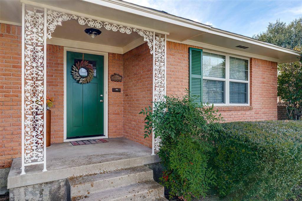 Dallas, TX 75238,9830 Crestwick Drive