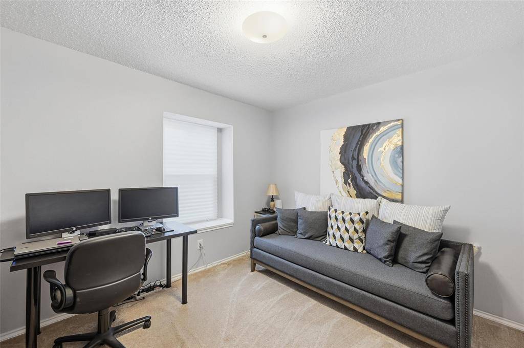 Arlington, TX 76018,4803 Hollow Tree Court