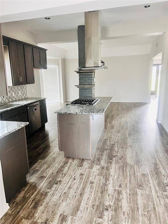 Oak Ridge, TX 75142,5507 N State Highway 34