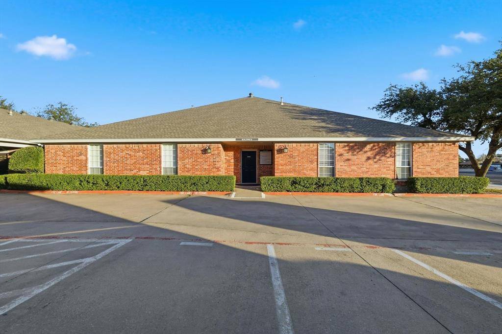 Lewisville, TX 75067,105 Kathryn Drive