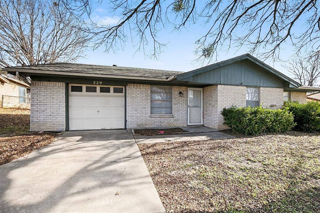 Azle, TX 76020,229 Mountain View Drive