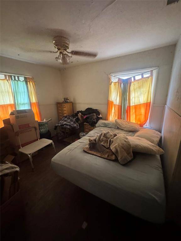 Arlington, TX 76010,1104 E Lovers Lane