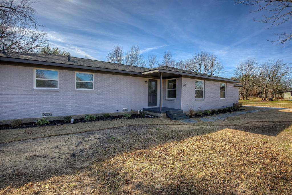 Sulphur Springs, TX 75482,946 Jefferson Street E