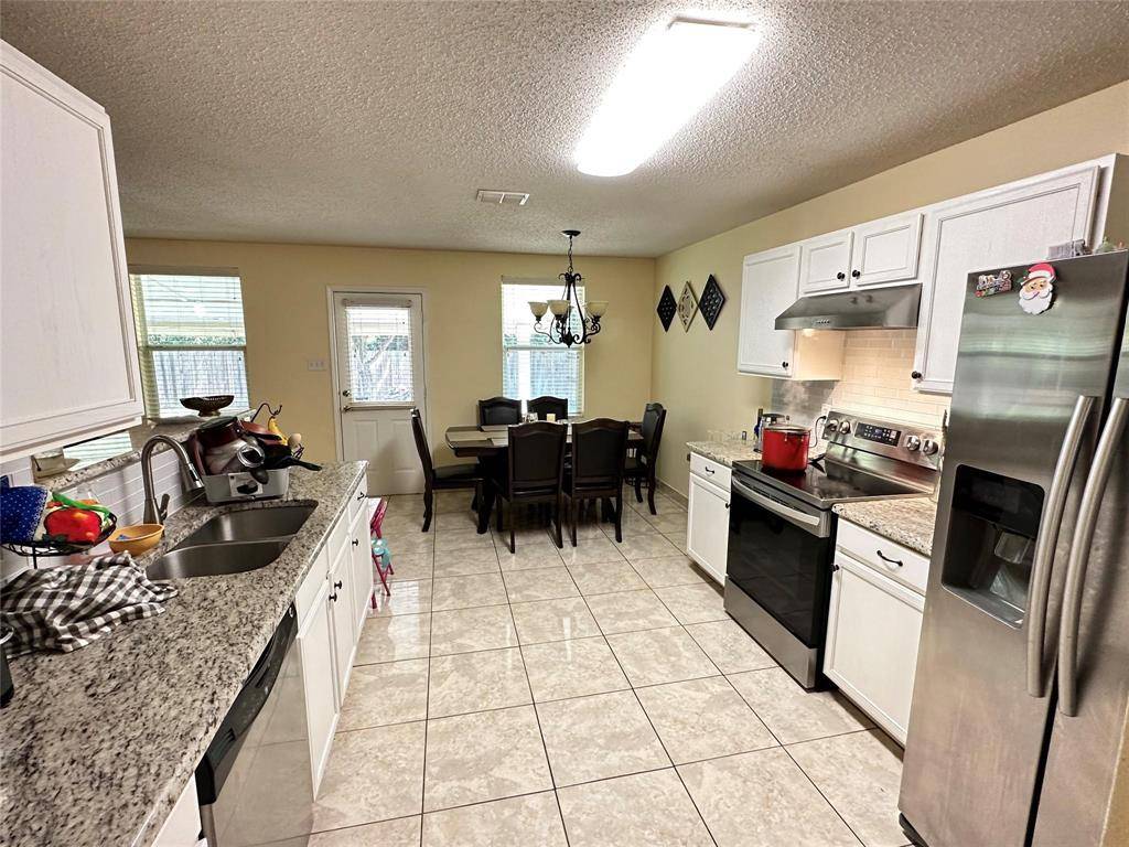 Grand Prairie, TX 75052,2228 Zion Hill