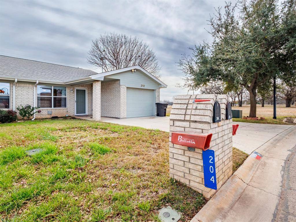 Early, TX 76802,202 Abby Road